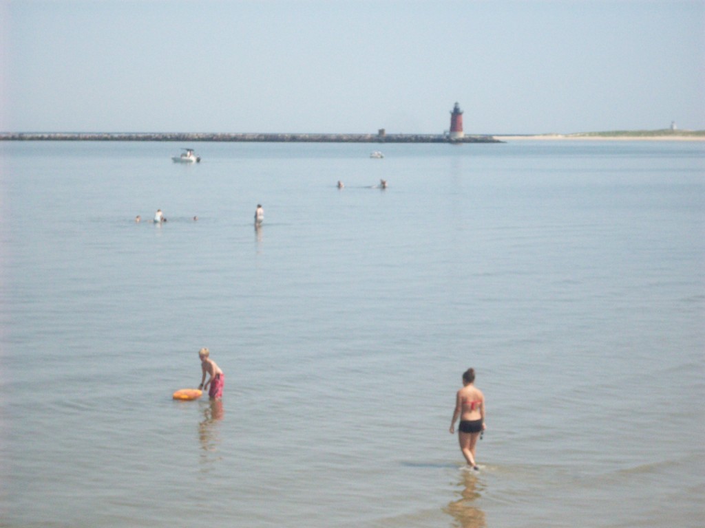 lewes de beach waterfront